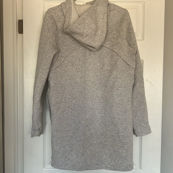 COPY - Lululemon Long Horizons Hoodie - Picture 4 of 4